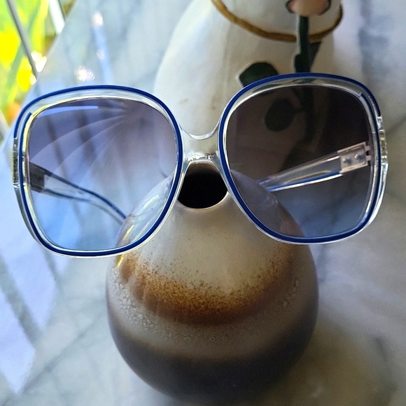 Chloe sunnies - Picture 5 of 9